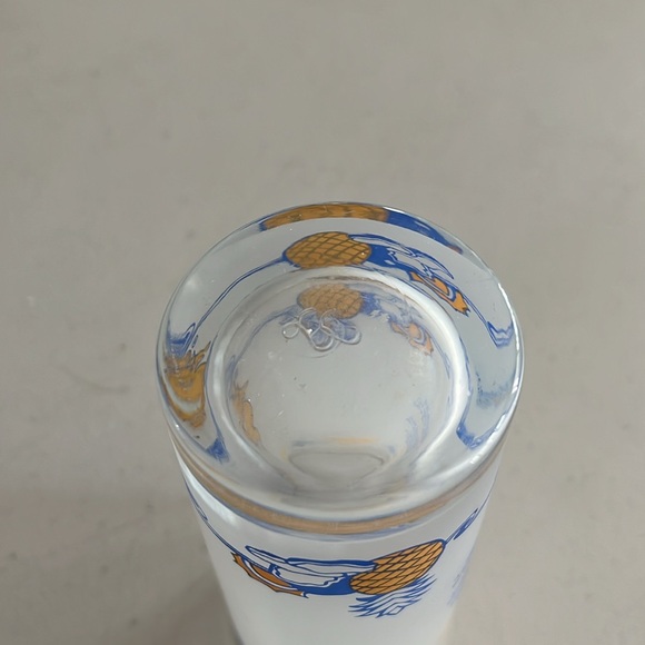 Vintage pina colada glass with recipe on back - Picture 5 of 7